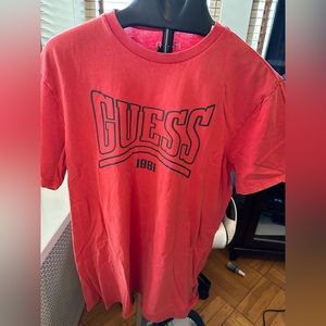 Guess Los Angeles Mens T Shirt Red 

Size Large